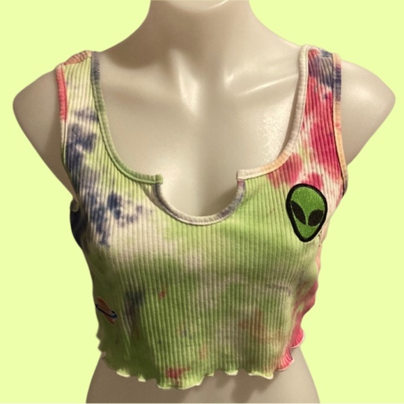 Dolls Kill Tops - 👽 SPACE ALIEN TIE DYE CROP TOP